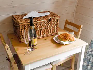 Breakfast hamper