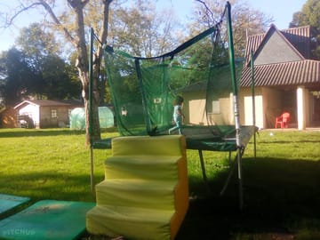 Trampoline