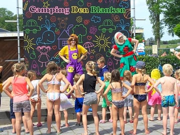 Entertaining the kids