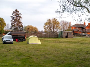 Non-electric grass pitch