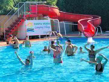 Entertainment in the pool