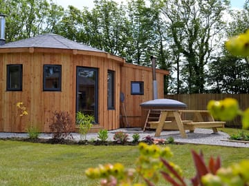 External - The Ocean Room
