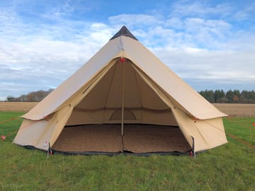 Bell tent exterior