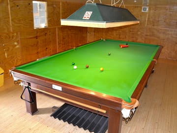 Full-size snooker table