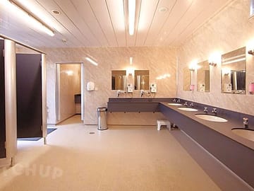Our facilities are contemporary and of an impeccable standard.