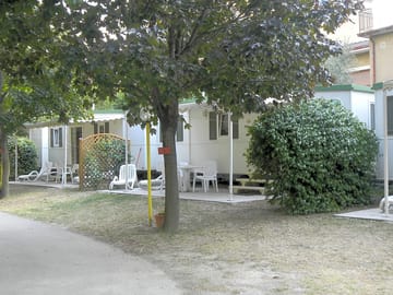 Spacious caravans with garden furniture