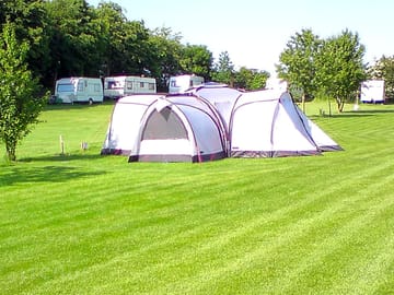 Tent2