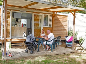 Exterior Riviera caravan