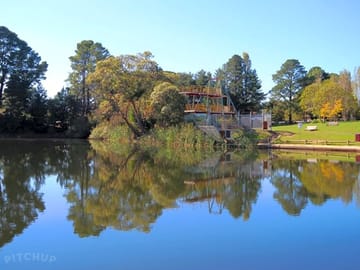 Creswick's calembeen park is a beautiful haven for relaxation and recreation.