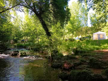 Next to the Huéznar river