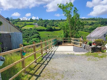 Entrance to the stopover