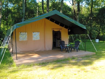 Plenty of space to relax outdoors