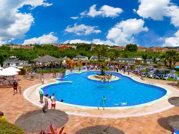 Oasis pool