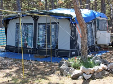 Space for large tents