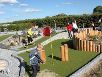 Miniature golf course