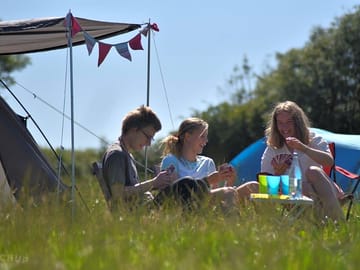 Tent pitch