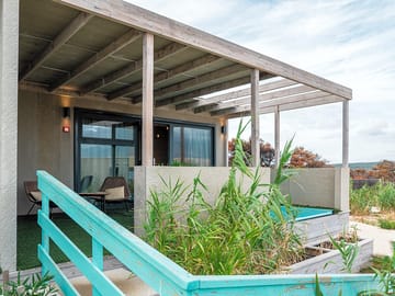 Studio lodge