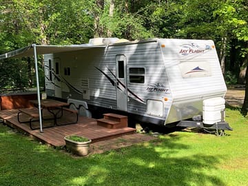 Part-shaded rv pitches