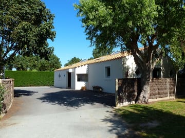 Sanitary block
