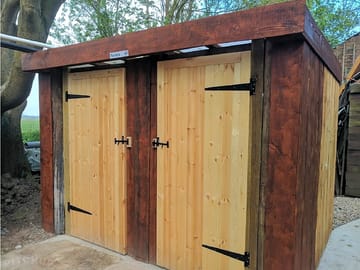 Toilet block