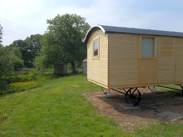 Upper 'cwt gwydd'