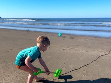Poppit sands beach