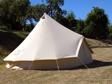 Avon exterior
