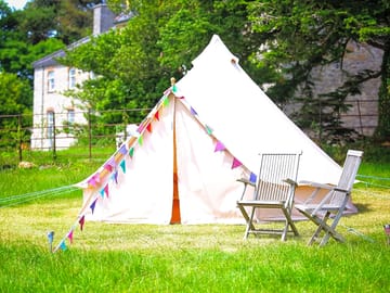Bell tent exterior