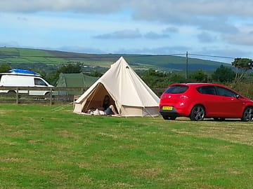 Tent pitch