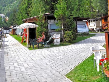 Path between the pitches