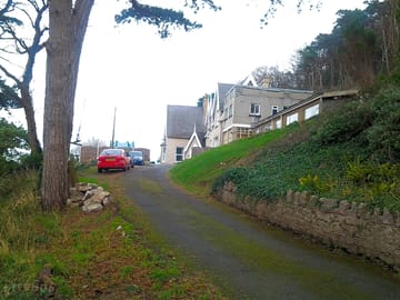 Road to the site
