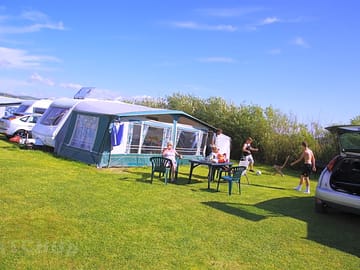 Glan y mor leisure park, caravan