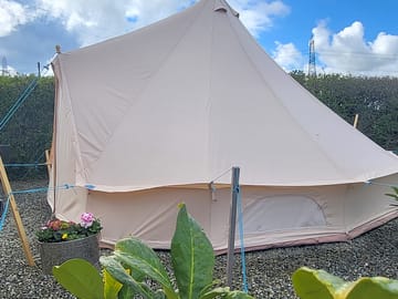 Gwen bell tent exterior