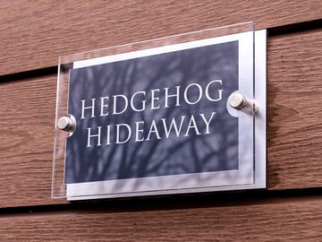 Sign on the outside of the pod