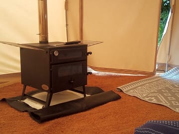 Pizza oven
