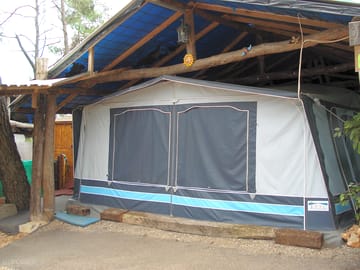 Tent pitches with shelter protection