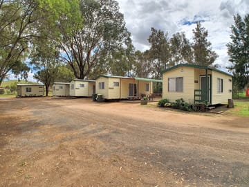 Exterior of the 2-bedroom cabins