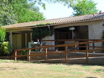 Toilet blocks