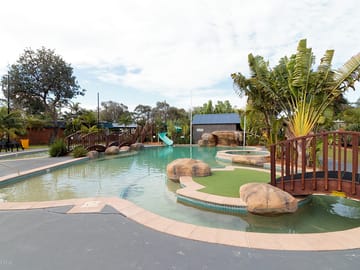 Landscaped swimming pool