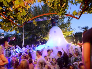 Summer-season foam party