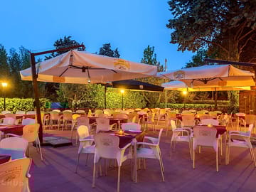 Restaurant terrace
