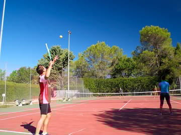 Free tennis