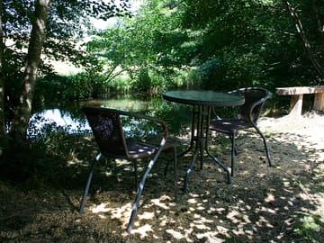 Dinner by the river