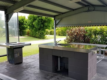 Covered barbecue area