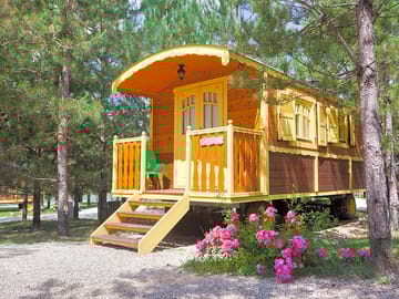 Exterior shepard's hut