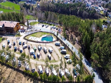 Pitches around the swimming pool