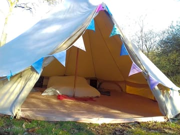 Bell tent set-up