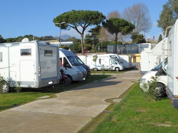 Spacious camping pitches with room for your awning