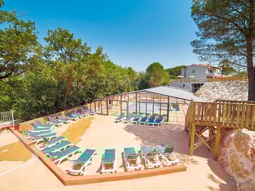 Sun deck