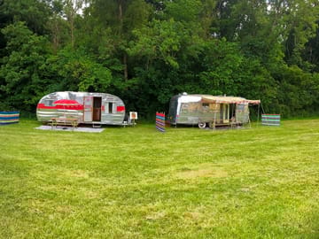 Nellie nashua on the left and jessie jetstream on the right